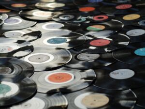 vinyl, retro, plastic-1595847.jpg